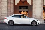 Lexus IS300h 2016 года (WW)